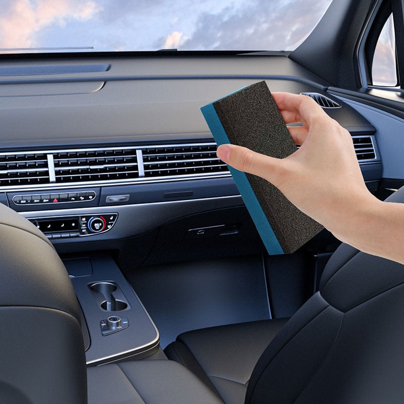 Limpiador Y Abrillantador Para Interiores De Coche